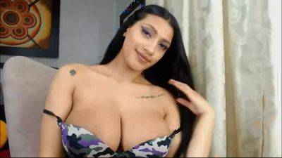 Busty Latina Babe Teaes In Front Of Webcam on coonylatina.com